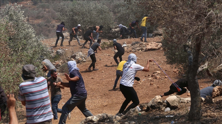 Dhjetëra palestinezë plagosen nga intervenimi i forcave izraelite në protestat në Bregun Perëndimor