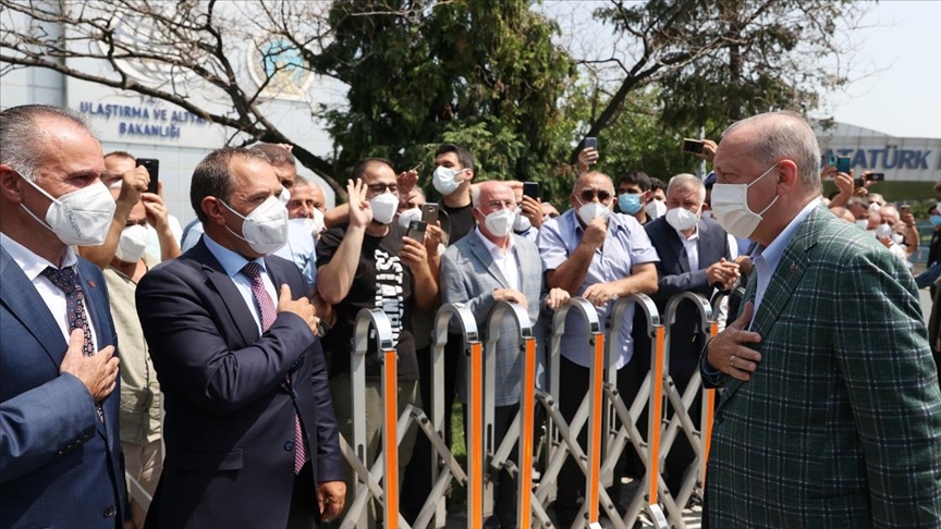 Minibüs ve taksi dolmuşu esnafından Cumhurbaşkanı Erdoğan'a 'Taksiye dönüşüm' teşekkürü 