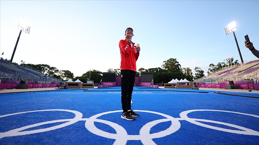 Türkiye, Tokyo 2020'nin 8. gününde ilk altın madalyasını aldı