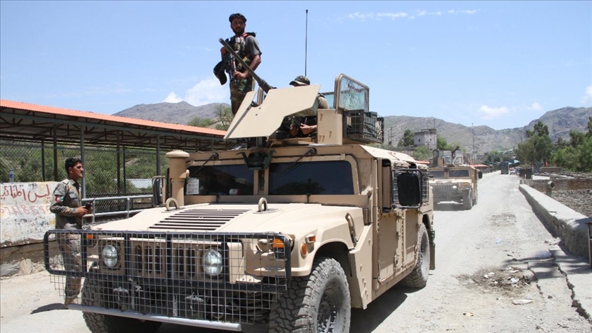 Gobierno afgano asegura haber rechazado ataques de los talibanes a tres ciudades importantes