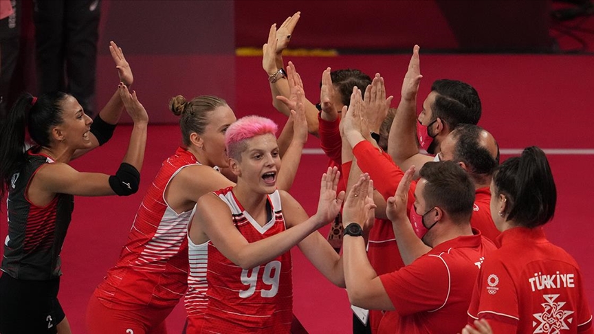 A Milli Kadın Voleybol Takımı Tokyo 2020'de Rusya Olimpiyat Komitesi ile karşılaşacak