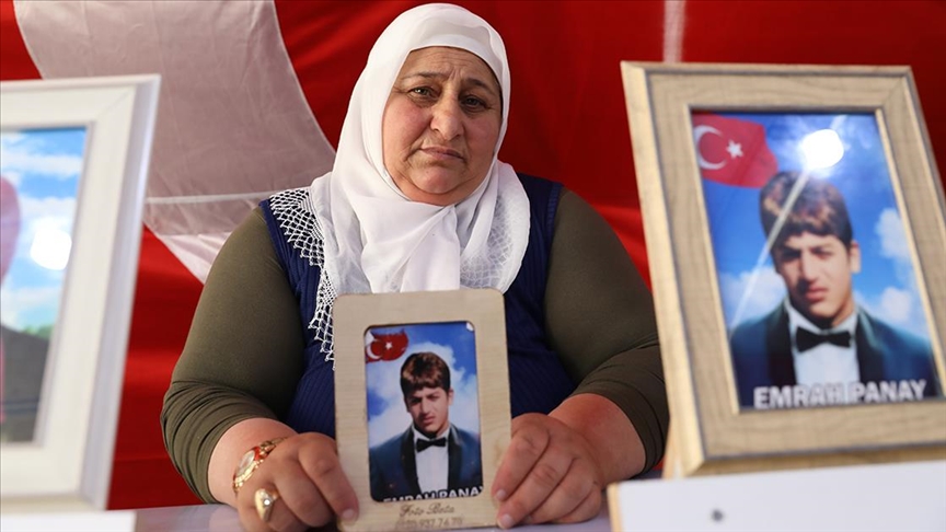 Diyarbakır annelerinden Panay: 10 yıldır hasretim, kurban olurum gel