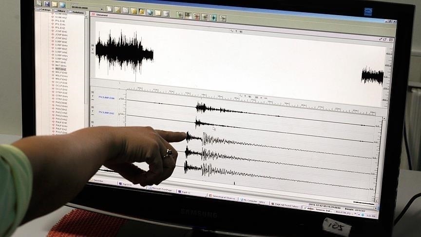 Magnitude 5.5 quake jolts southwestern Turkey