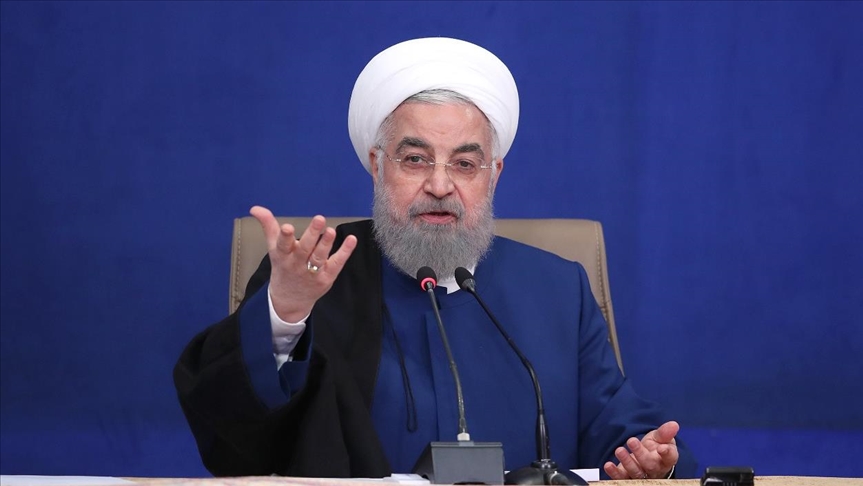 El presidente saliente de Irán se disculpa con los ciudadanos por las dificultades que vivieron a lo largo de su mandato