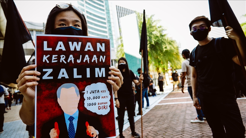 Anggota dewan partai oposisi Malaysia dilarang masuk Gedung Parlemen