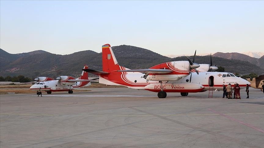 2 Ukrainian planes supporting efforts to battle forest fires in Turkey