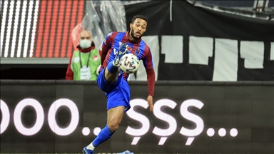 Trabzonspor, Brezilyalı futbolcu Flavio'yu Giresunspor'a bedelsiz kiraladı