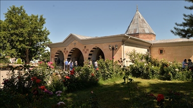 Sevgi ve hoşgörünün temsilcisi: Hacı Bektaş Veli