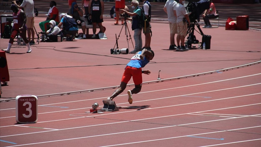 El colombiano Anthony Zambrano consiguió la medalla de plata en los 400 metros planos de los Juegos Olímpicos