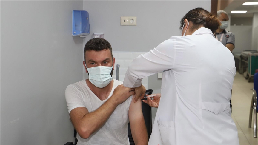 Turska: Do sada dato više od 75,5 miliona vakcina protiv COVID-19