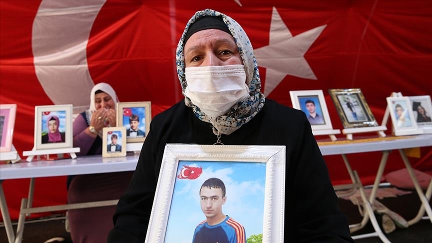 Anti-PKK sit-in protest continues in Turkey