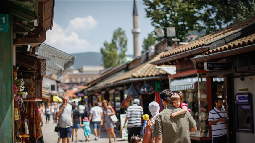 U BiH danas umjereno oblačno vrijeme, poslijepodne ponegdje s pljuskovima
