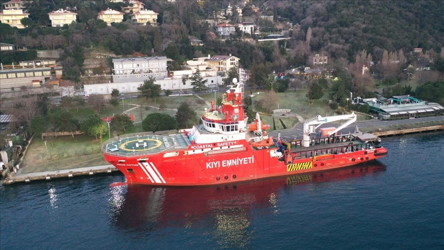 Türkiye'nin ilk acil müdahale gemisi Nene Hatun'dan orman yangınlarıyla mücadeleye destek
