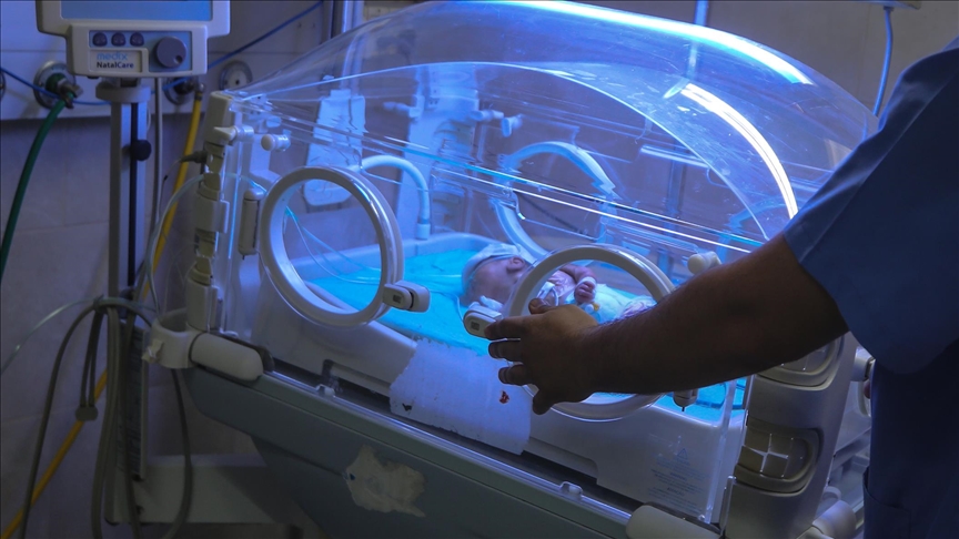 Bayi terkecil di dunia akhirnya boleh pulang setelah dirawat 13 bulan