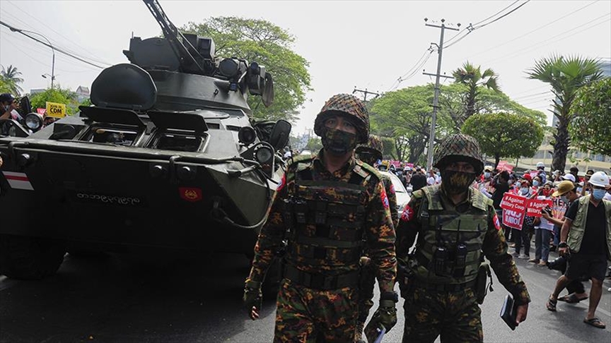 Ejército de Myanmar buscaría apoyo de milicias para reprimir los grupos armados opuestos al golpe de Estado