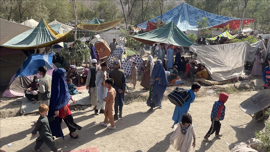 UN says 390,000 people displaced in Afghanistan in 2021
