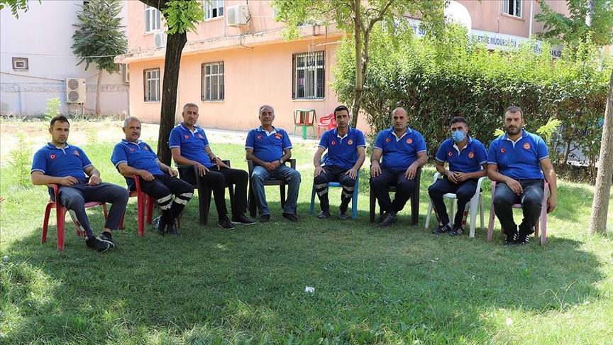 Antalya'daki orman yangınlarından Siirt'e dönen itfaiyeciler yaşadıklarını anlattı