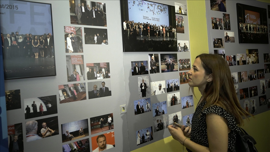 Sarajevo: Otvorena retrospektivna izložba fotografija SFF-a