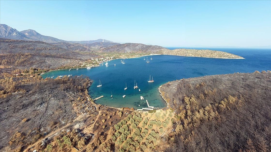 Bodrum ve Milas'taki koylara yatlar ve tekneler gelmeye başladı