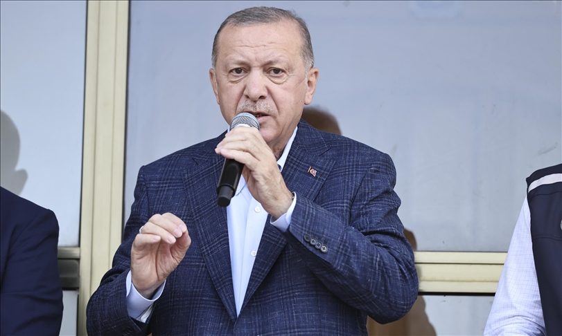 Erdogan: Područja zahvaćena poplavama proglašena zonama katastrofe koja utječe na opći život