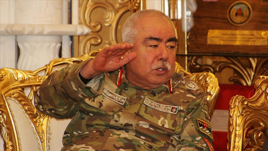 Eski Afganistan Cumhurbaşkanı Yardımcısı Mareşal Dostum, ne pahasına olursa olsun vatanı savunacaklarını söyledi