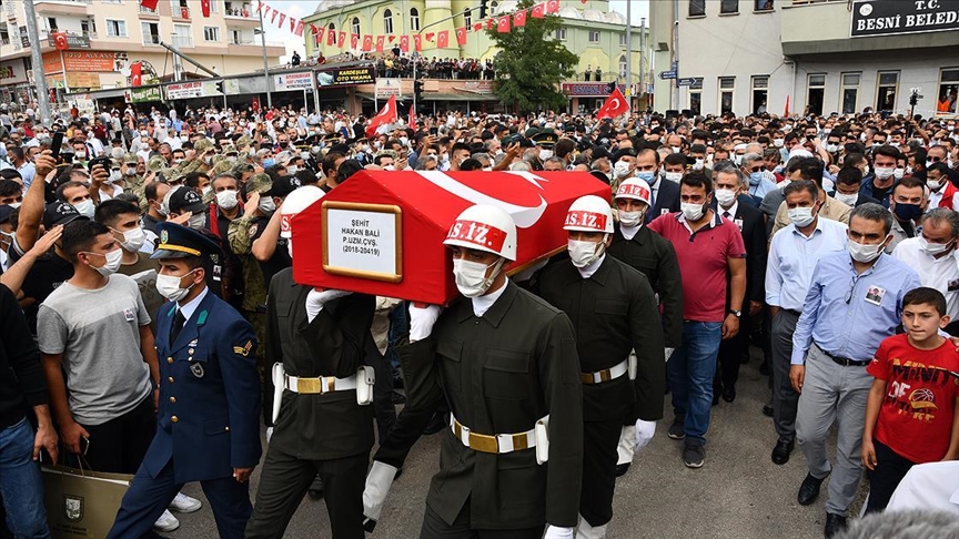 Şehit Piyade Uzman Çavuş Bali Adıyaman'da son yolculuğuna uğurlandı