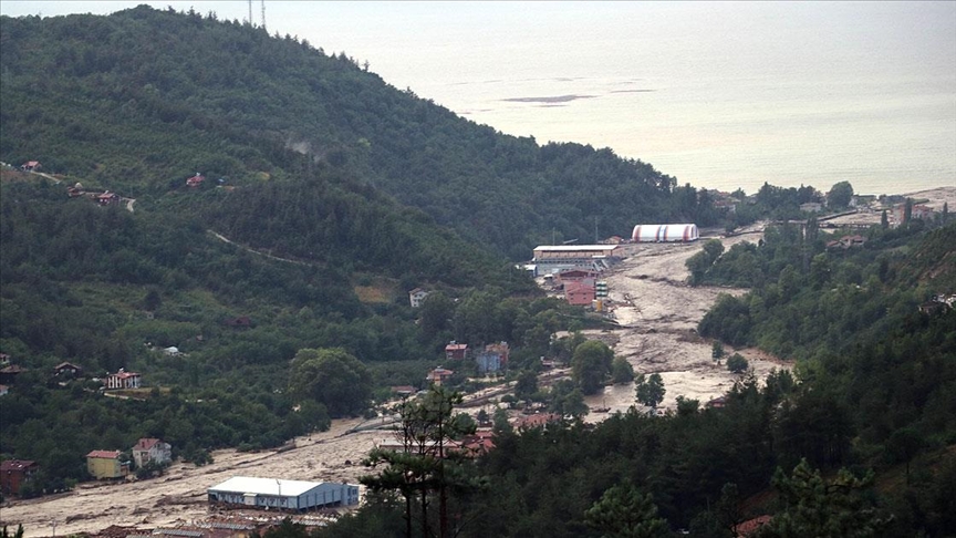 Sel felaketinin yaşandığı bazı bölgelerde 48 saatteki yağış miktarı, 1 yıllık toplam yağışın 3'te 2'sini buldu