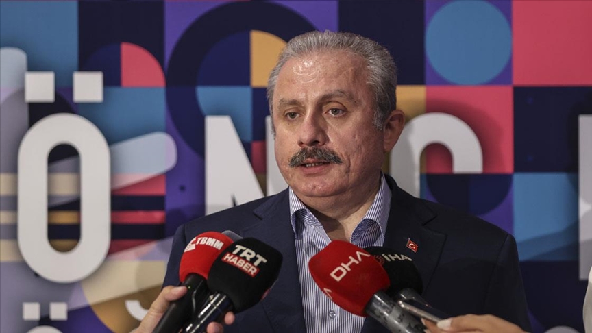 TBMM Başkanı Şentop: Tüm dünyanın bir araya gelerek insanlığın geleceğini düşünerek kararlar alması lazım