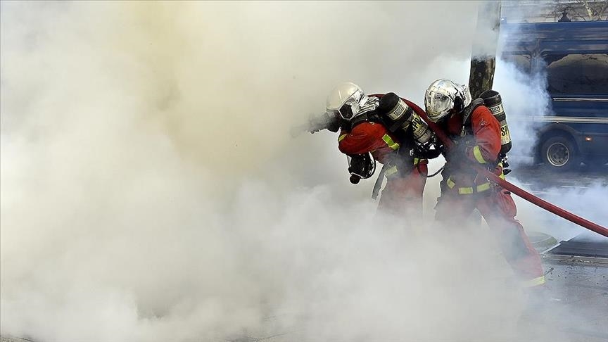 Тысячи граждан на юге Франции эвакуированы из-за пожаров