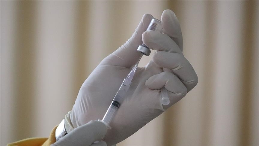 پلیس تهران: 3 هزار نفر واکسن تقلبی دریافت کردند
