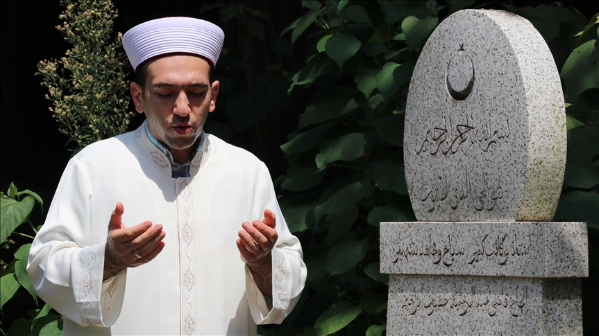 İslam'ı Japonya'ya tanıtan seyyah Abdürreşid İbrahim ölümünün 77. yılında anılıyor