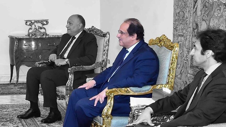 رئيس المخابرات المصرية يلتقي رئيس الوزراء الإسرائيلي