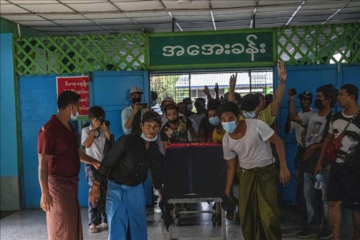 Korban tewas kudeta militer Myanmar capai 999 orang