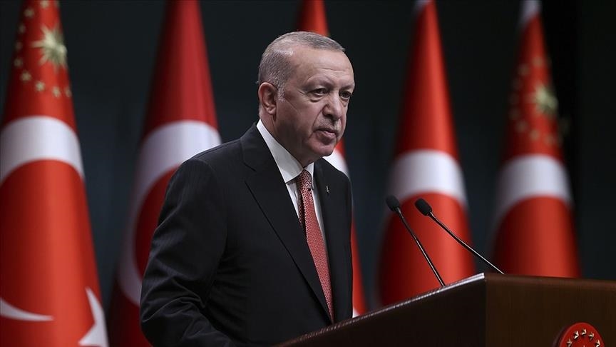Турция не намерена превращаться в европейский «склад» для беженцев