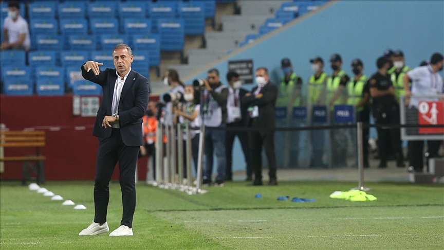 Trabzonspor Teknik Direktörü Abdullah Avcı Bu oyunun karşısında kaybettik diye gerçekten üzgünüm