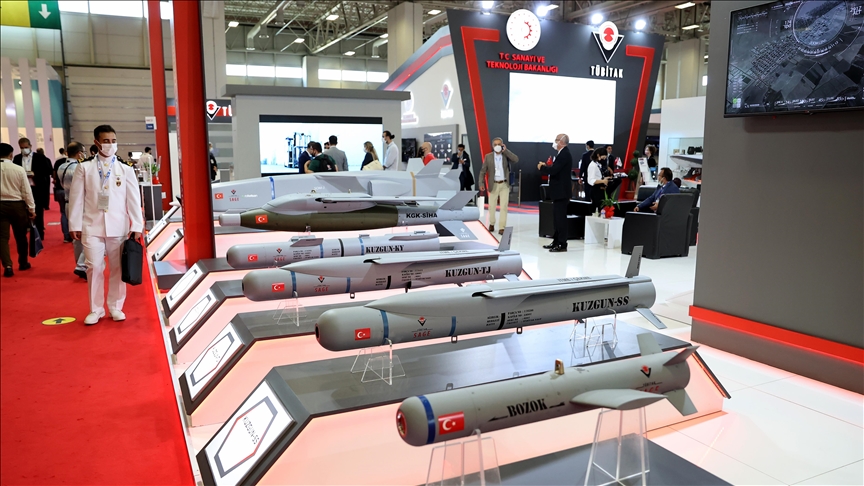 Turkish science-tech council showcases new UAV missiles