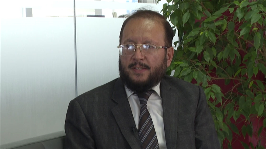 Afgan politikacıdan uluslararası topluma Taliban'ı 'reddetme yerine test etme' çağrısı