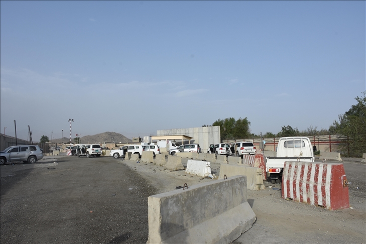 Bandara utama Afghanistan berubah jadi tempat pembuangan mobil rongsok