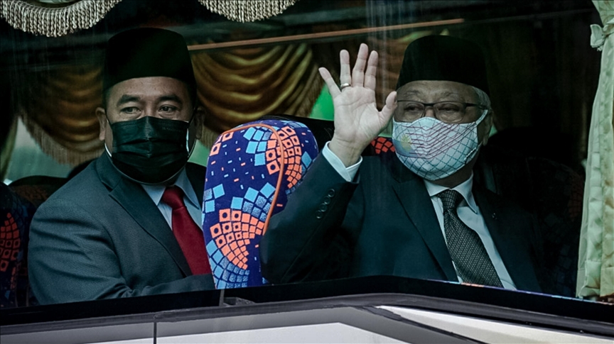 Pertemuan raja-raja Melayu dengan Agong telah selesai