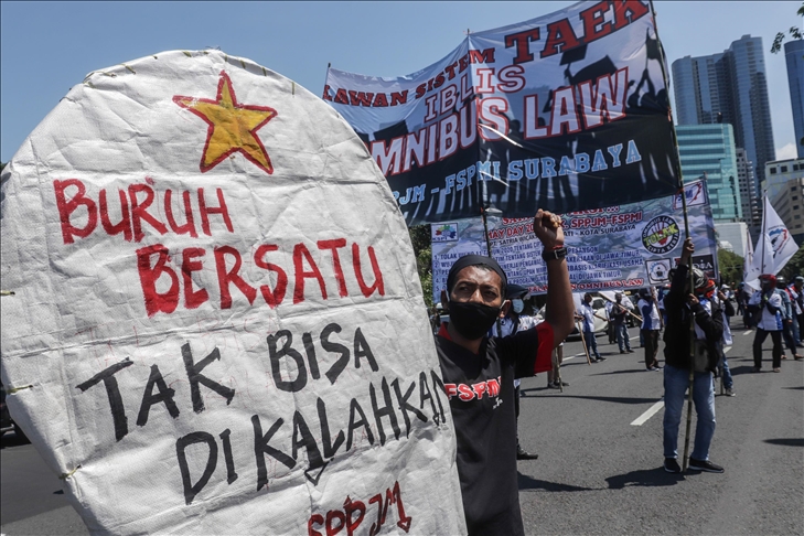Organisasi Buruh: 50 ribu pekerja Indonesia kena PHK pada 2021 