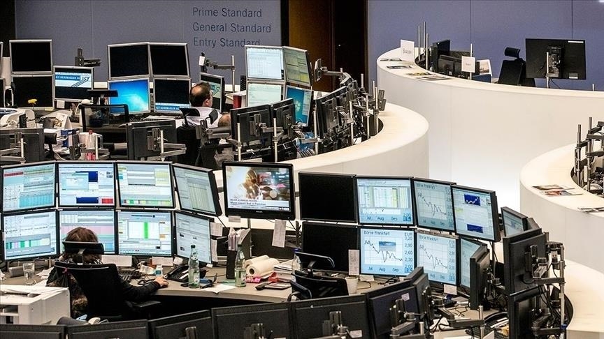 Asian markets close day with gains amid Delta variant worries