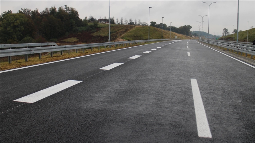 Otežano saobraćanje na većini putnih pravaca u BiH