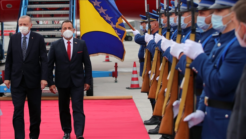 Turkish president arrives in Bosnia, 1st stop on mini-Balkans tour