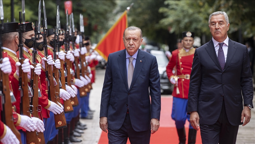 رئيس الجبل الأسود يستقبل أردوغان بمراسم رسمية