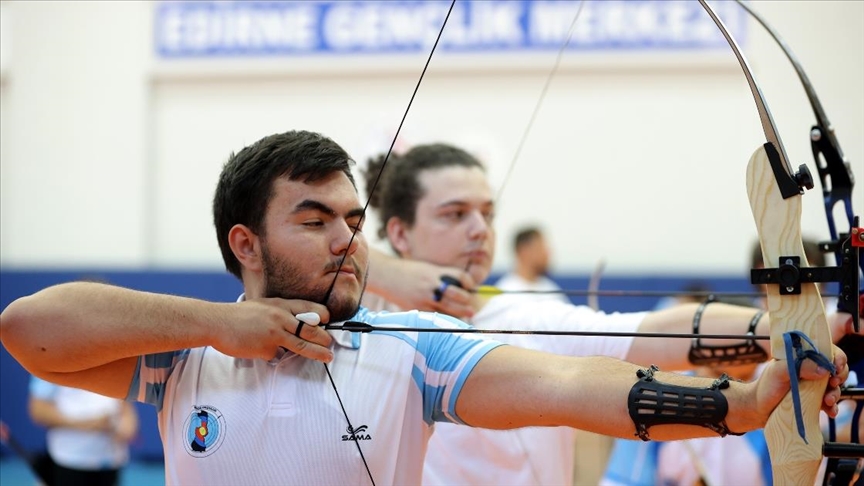 Mete Gazozun olimpiyat şampiyonluğunun ardından Edirnede okçuluğa ilgi 3 kat arttı