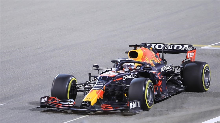 F1 Belçika Grand Prixsinde pole pozisyonu Verstappenin