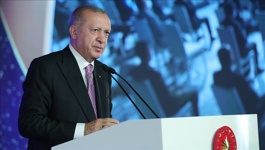 Erdogan: Nakon pokušaja puča suspendovana oko 21.000 vojnika povezanih s teroristima FETO-a