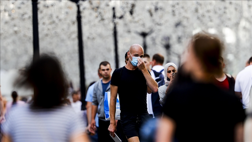 В России из-за COVID-19 скончалось свыше 183 тыс. человек