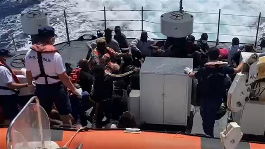 36 irregular migrants held in Turkey
