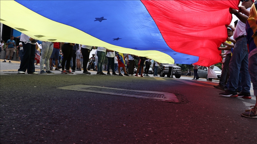 Venezuela’s opposition to take part in regional elections